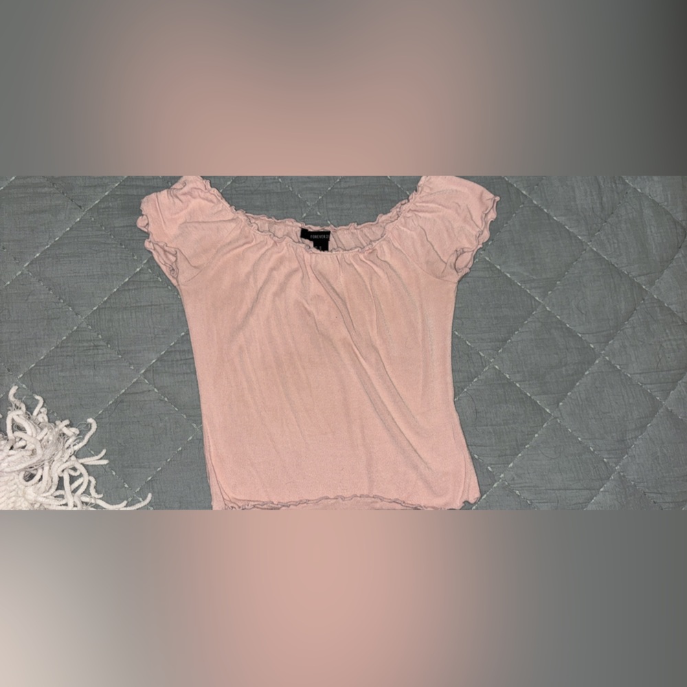 Light pink Forever 21 crop top